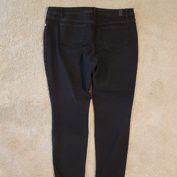 Simply Vera VERA WANG mid rise black Skinny Jeans sz. 18 - Picture 5 of 6